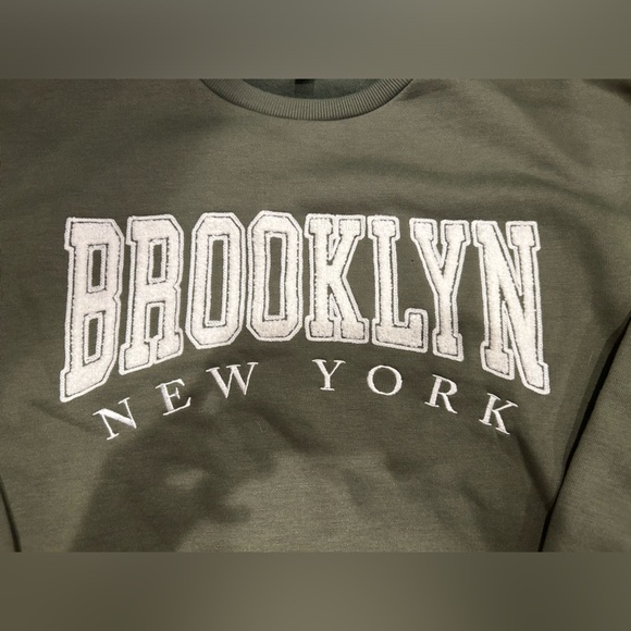 Faded Rose "Brooklyn" Chenille Patch Crewneck Sweatshirt - Picture 5 of 5